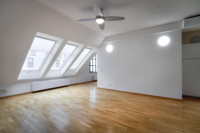 Pronájem bytu 1+kk, Praha - Karlín, Kaizlovy sady, 78 m2