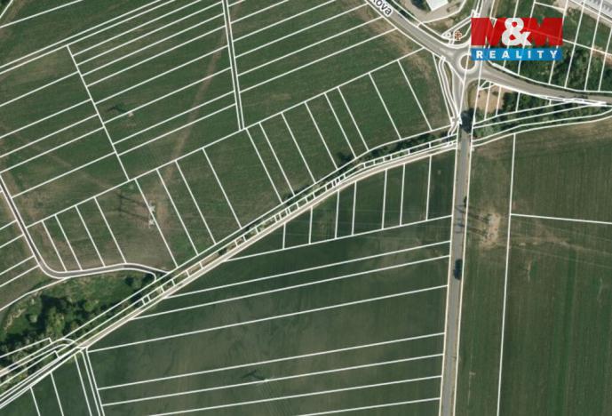 Prodej pole, Brno - Chrlice, 3449 m2