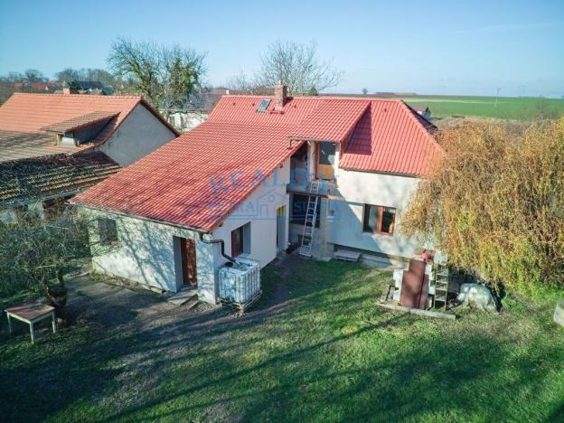 Prodej rodinného domu, Chrášťany - Chotouň, 130 m2