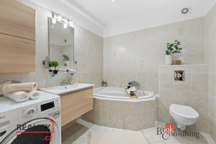 Prodej bytu 3+kk, Praha - Záběhlice, Mikanova, 95 m2