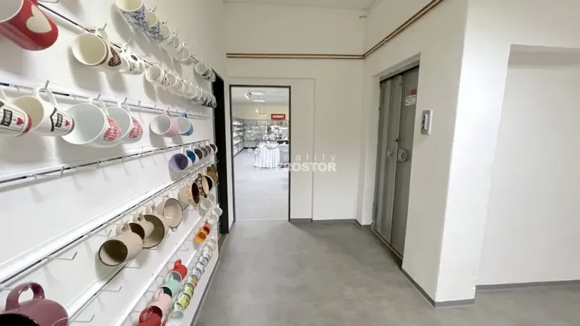 Pronájem kanceláře, Jirny, Tovární, 281 m2