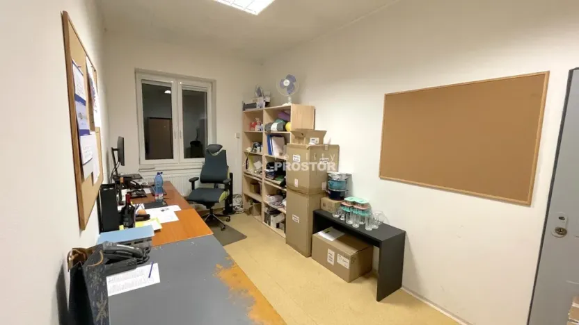 Pronájem kanceláře, Jirny, Tovární, 250 m2