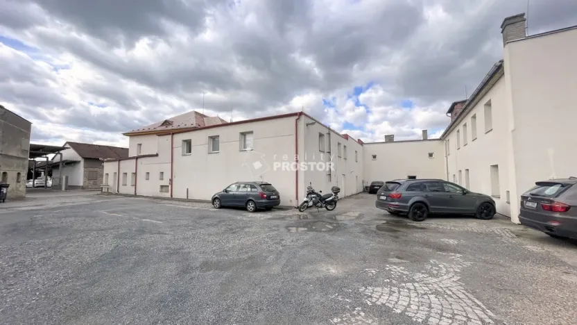Pronájem kanceláře, Jirny, Tovární, 240 m2