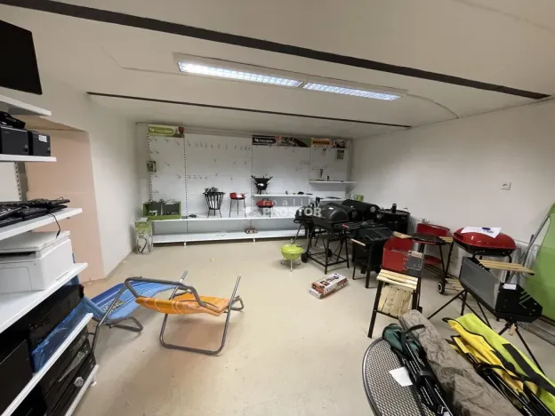 Pronájem obchodního prostoru, Jirny, Tovární, 506 m2