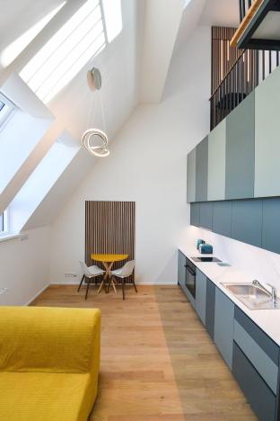 Pronájem bytu 2+kk, Praha - Holešovice, U průhonu, 44 m2