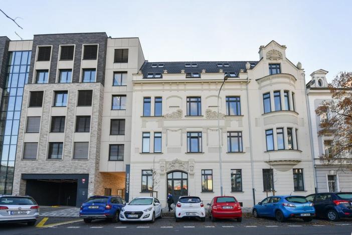 Pronájem bytu 2+kk, Praha - Holešovice, U průhonu, 44 m2