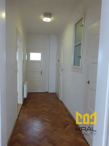 Pronájem bytu 2+1, Praha - Smíchov, Grafická, 57 m2