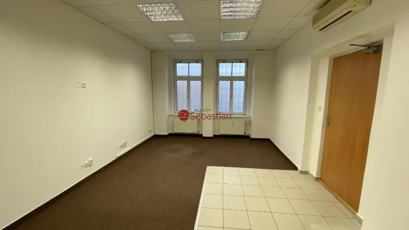 Pronájem kanceláře, Litvínov - Horní Litvínov, Jiráskova, 184 m2