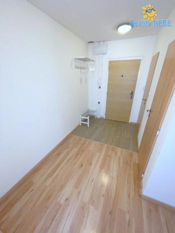 Pronájem bytu 2+kk, Praha - Smíchov, U Demartinky, 47 m2