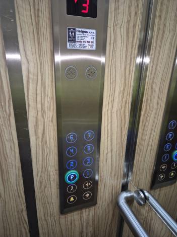 Pronájem bytu 2+1, Děčín - Děčín III-Staré Město, Oblouková, 64 m2