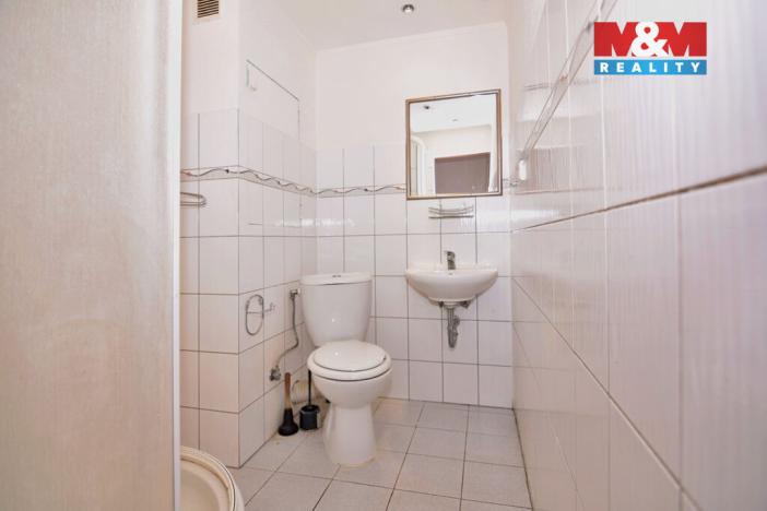 Pronájem bytu 1+1, Děčín - Děčín VI-Letná, Školní, 35 m2