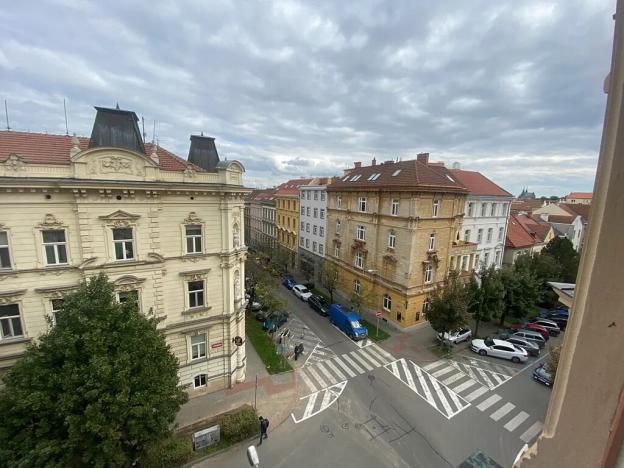 Pronájem bytu 2+1, Brno, Jana Uhra, 73 m2