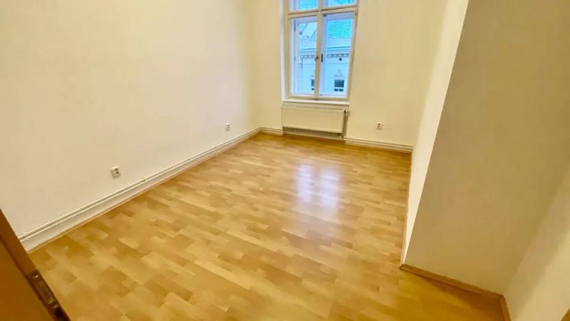 Pronájem bytu 2+1, Brno, Jana Uhra, 73 m2