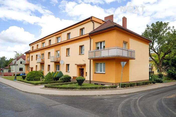 Pronájem bytu 1+kk, Žatec, Sládkova, 25 m2