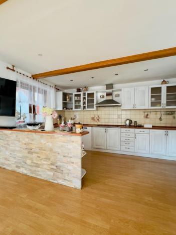 Prodej rodinného domu, Horní Police - Podlesí, 239 m2