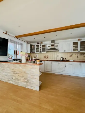 Prodej rodinného domu, Horní Police - Podlesí, 239 m2