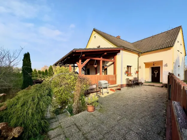 Prodej rodinného domu, Horní Police - Podlesí, 239 m2