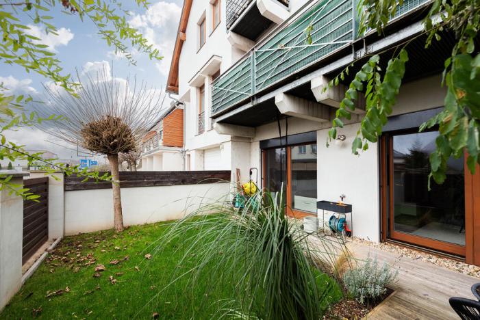 Prodej bytu 2+kk, Veleň - Mírovice, Polní, 49 m2