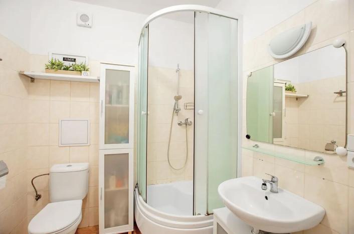 Prodej bytu 3+1, Úpice, Národní, 50 m2