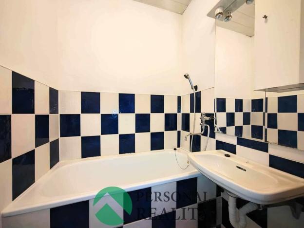 Pronájem bytu 2+1, Ostrov, Kollárova, 60 m2