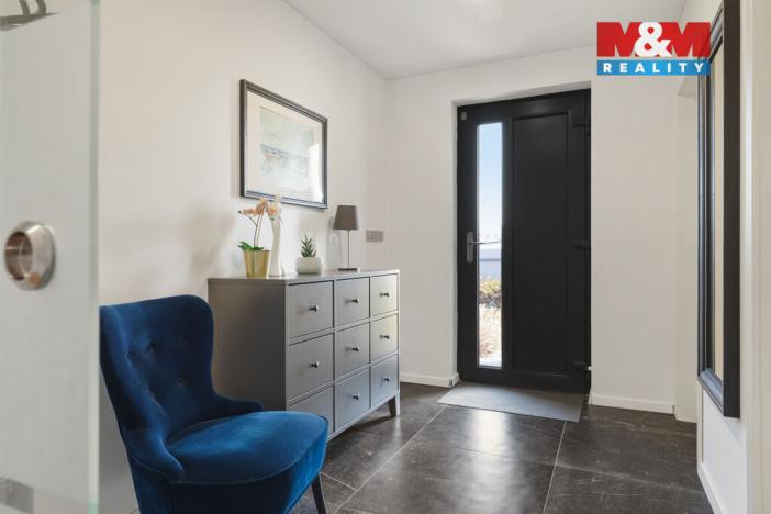 Prodej rodinného domu, Loukovec, 213 m2