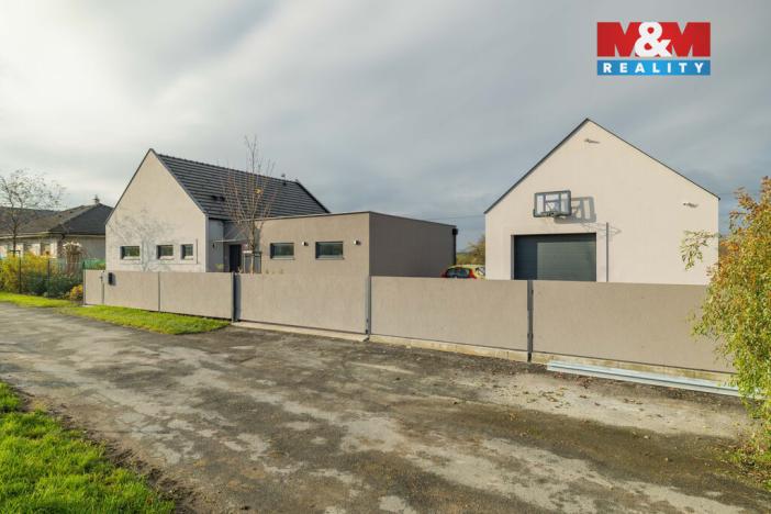 Prodej rodinného domu, Loukovec, 213 m2