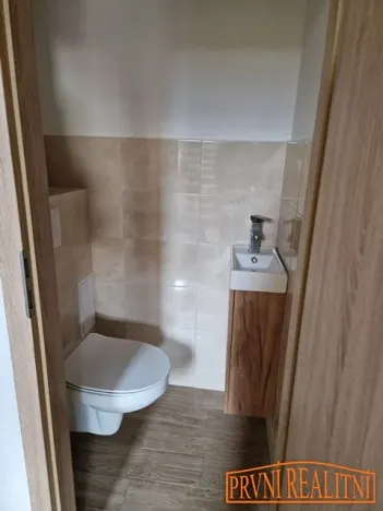 Prodej bytu 2+1, Uherský Brod, Ant. Dvořáka, 65 m2