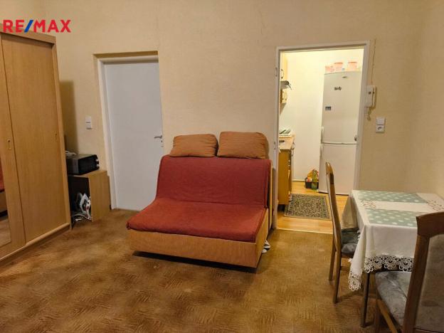 Prodej bytu 2+1, Karlovy Vary, Vřídelní, 74 m2