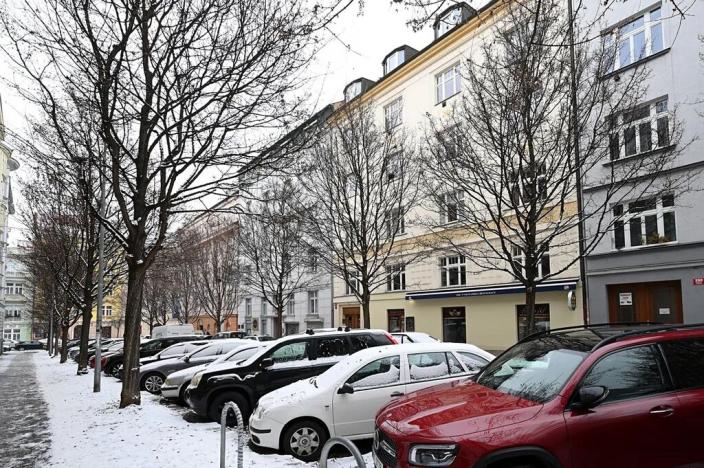 Pronájem bytu 2+1, Praha - Dejvice, Mařákova, 68 m2