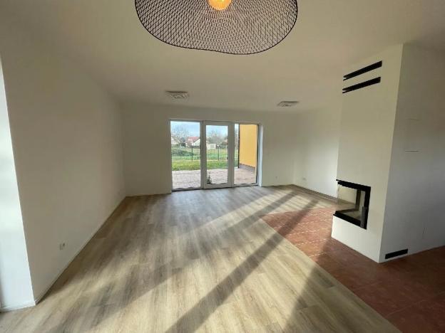 Pronájem rodinného domu, Pardubice, 28. října, 262 m2