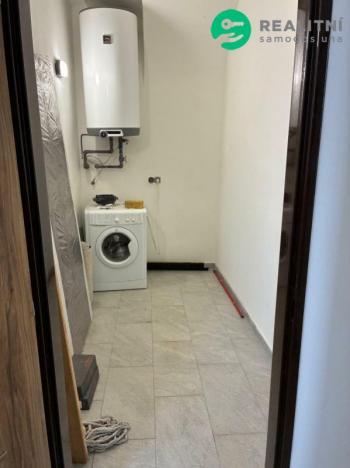 Pronájem bytu 2+1, Svrkyně, 90 m2