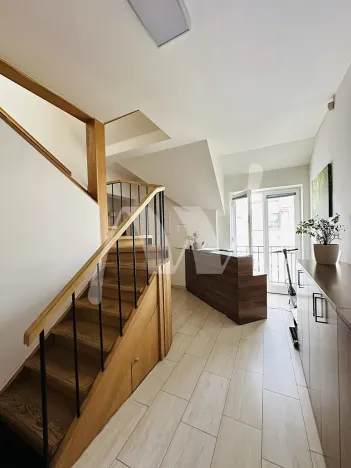 Pronájem kanceláře, Praha - Josefov, Pařížská, 222 m2