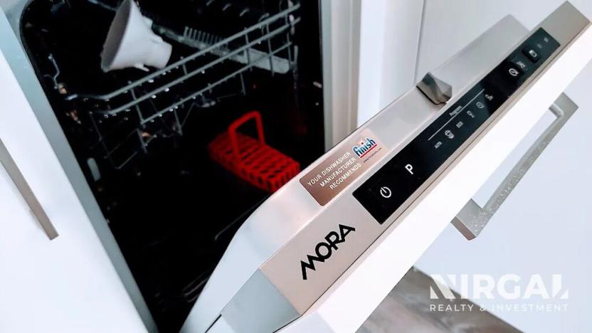 Pronájem bytu 1+kk, Praha - Strašnice, Zvěřinova, 39 m2