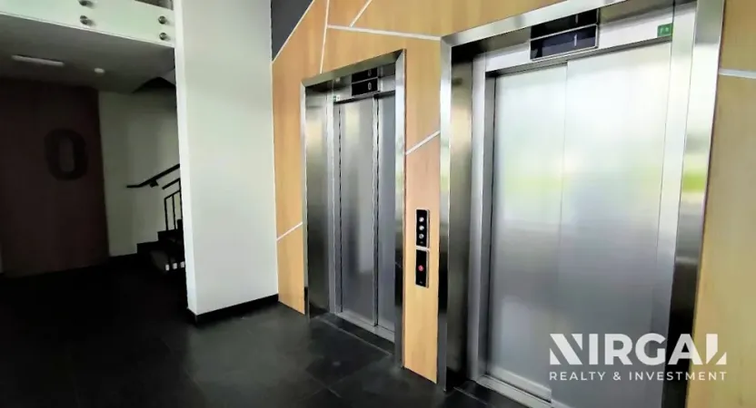 Pronájem bytu 1+kk, Praha - Strašnice, Zvěřinova, 39 m2