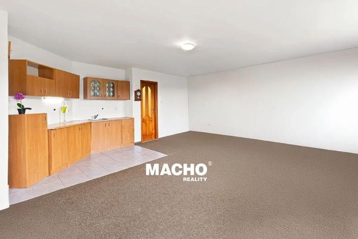 Prodej rodinného domu, Řitka, U vodojemu, 333 m2