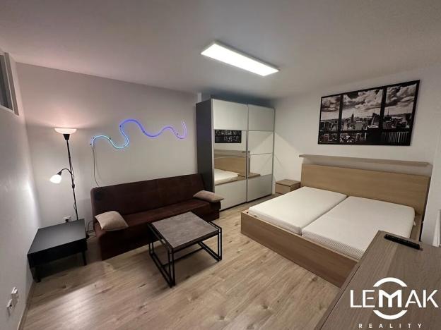 Prodej bytu 2+1, Olomouc, Tovární, 57 m2