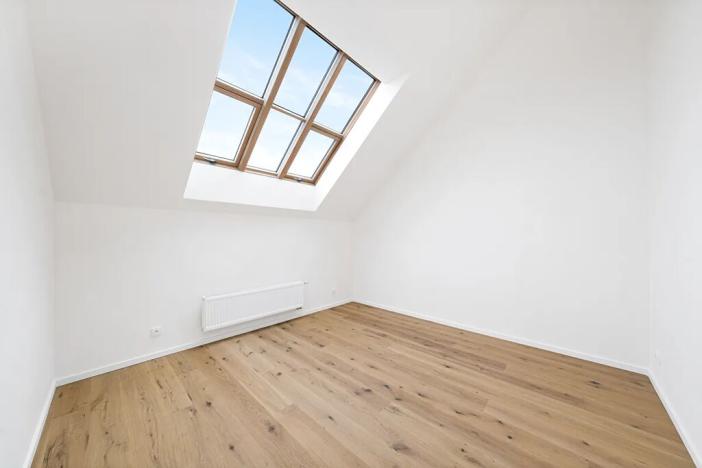 Prodej bytu 2+kk, Praha - Holešovice, Veverkova, 51 m2