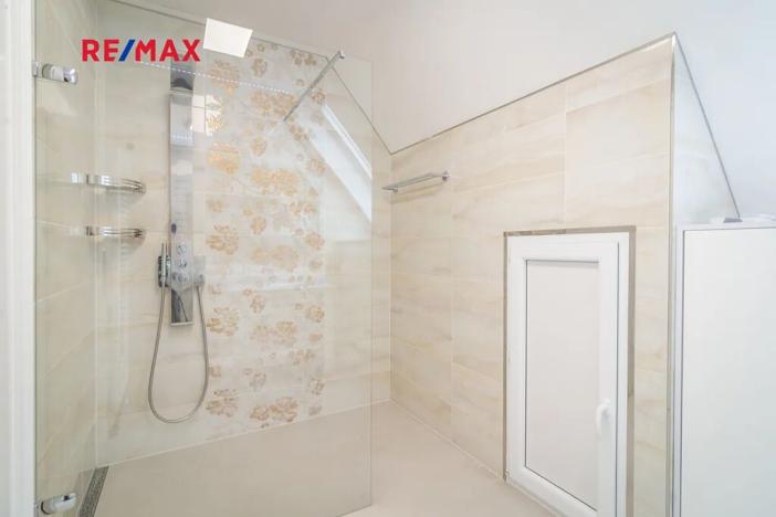 Prodej vily, Slaný, Máchova, 352 m2