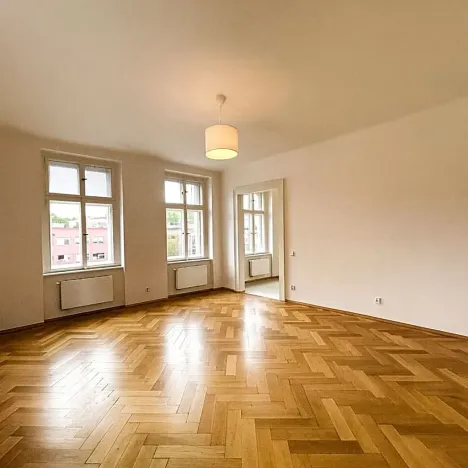 Pronájem bytu 3+1, Praha, 145 m2