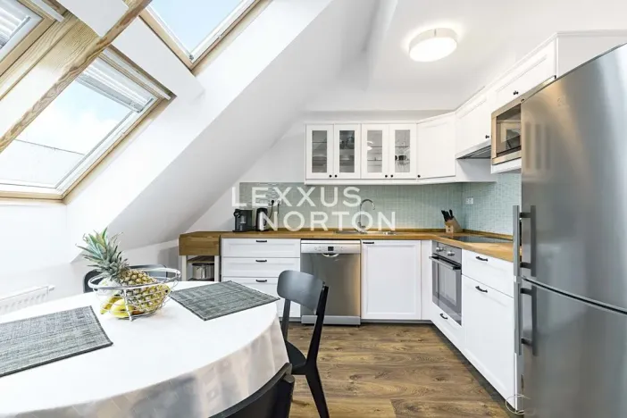 Prodej bytu 3+kk, Praha - Holešovice, Dělnická, 104 m2