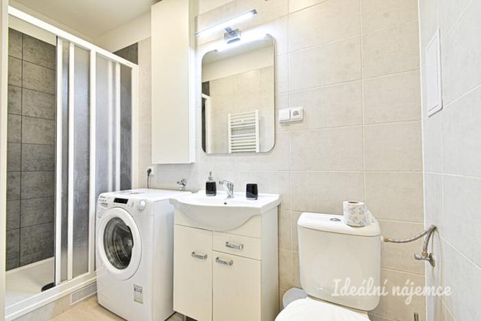 Prodej bytu 2+kk, Brno - Veveří, Čápkova, 33 m2