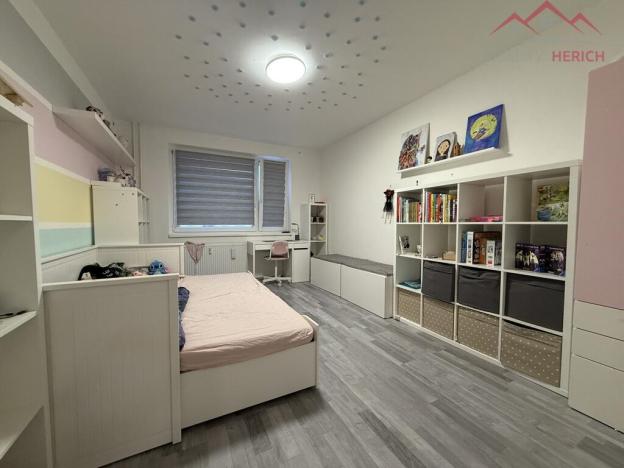 Prodej bytu 3+1, Jirkov, Na Borku, 75 m2