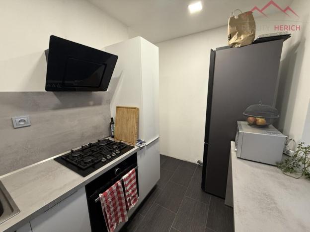 Prodej bytu 3+1, Jirkov, Na Borku, 75 m2