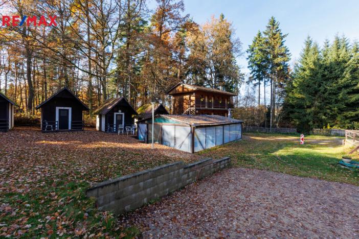 Prodej ubytování, Nová Role - Mezirolí, 795 m2