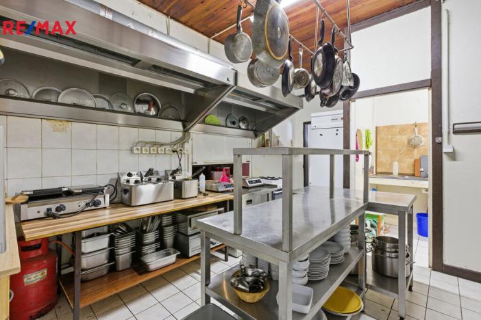 Prodej ubytování, Nová Role - Mezirolí, 795 m2