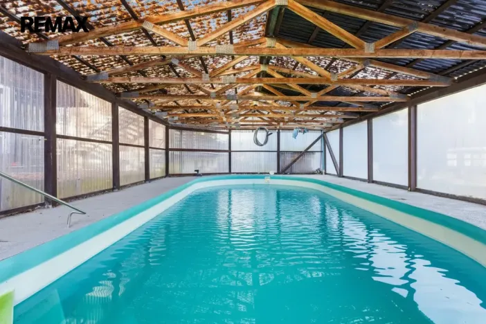 Prodej ubytování, Nová Role - Mezirolí, 795 m2