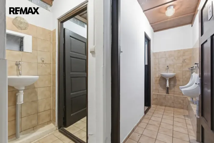 Prodej ubytování, Nová Role - Mezirolí, 795 m2