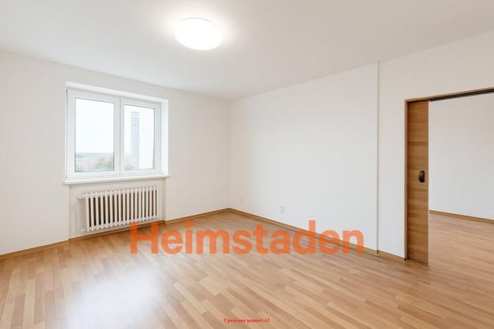 Pronájem bytu 1+kk, Havířov - Město, Hlavní třída, 35 m2