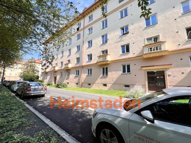 Pronájem bytu 3+1, Ostrava - Poruba, náměstí Vítězslava Nováka, 77 m2