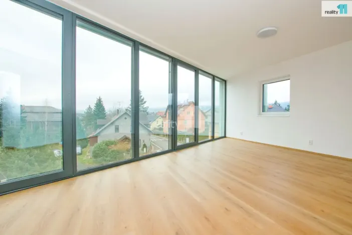 Pronájem bytu 2+kk, Liberec - Liberec XI-Růžodol I, Londýnská, 57 m2